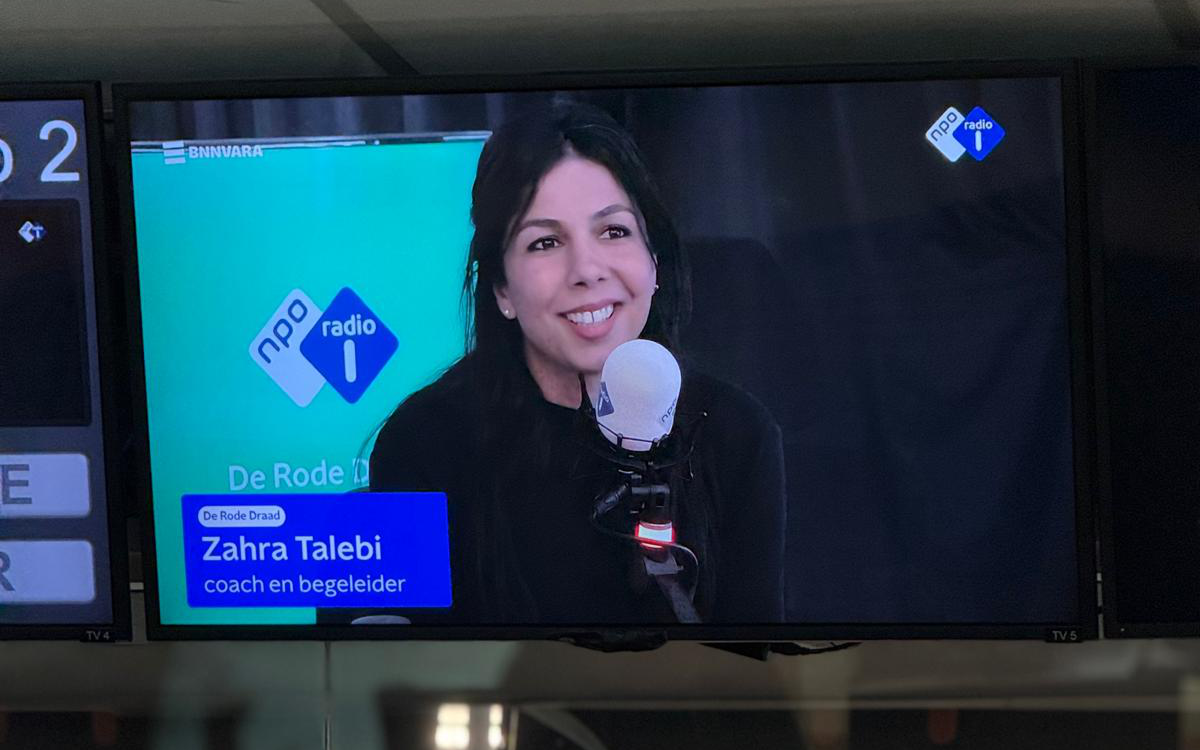 Zahra Talebi te gast bij radio 1 De Rode Draad 2026